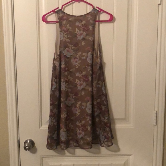 SMYM lace up dress - Picture 5 of 5